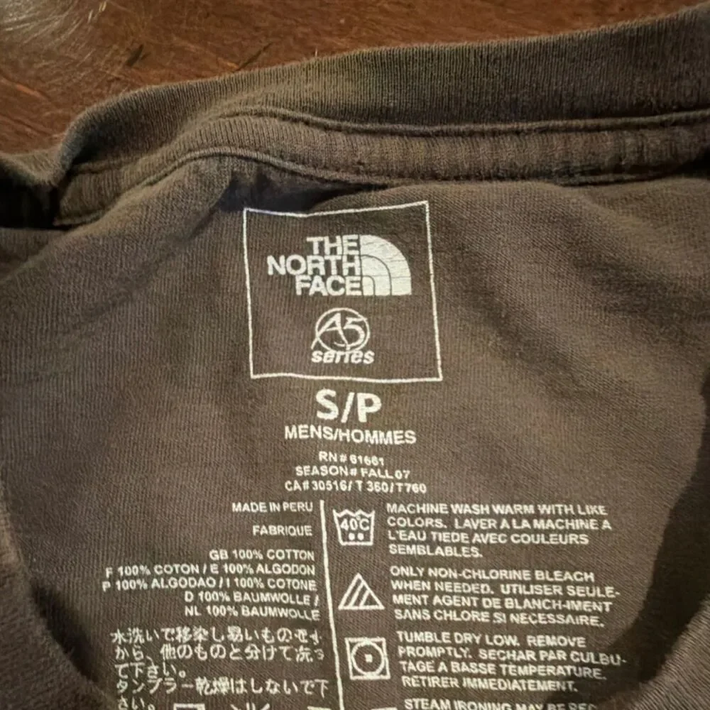 The North Face A5 Series Brown Cotton Logo Men's S Long Sleeve T-Shirt